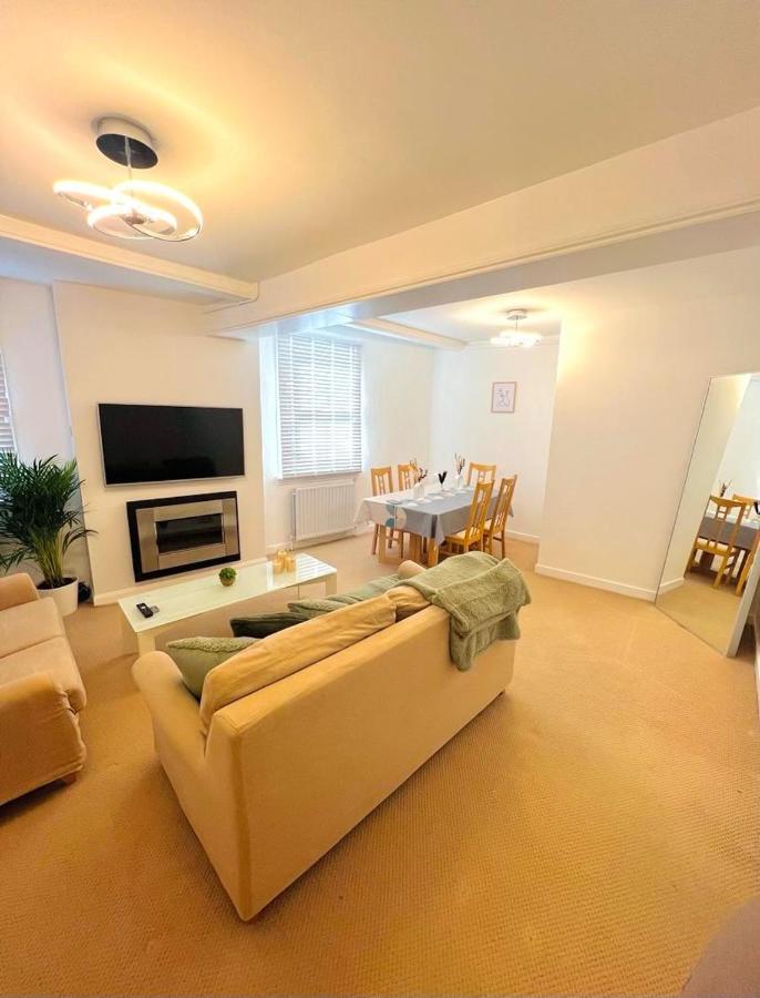 The Vista Apartment London Exterior foto